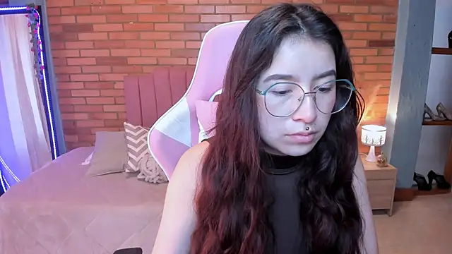 Snapshot of Amy_joones chatting on 06-03-26, 11:46 Amy joones online show from 06-03-26, 11:46