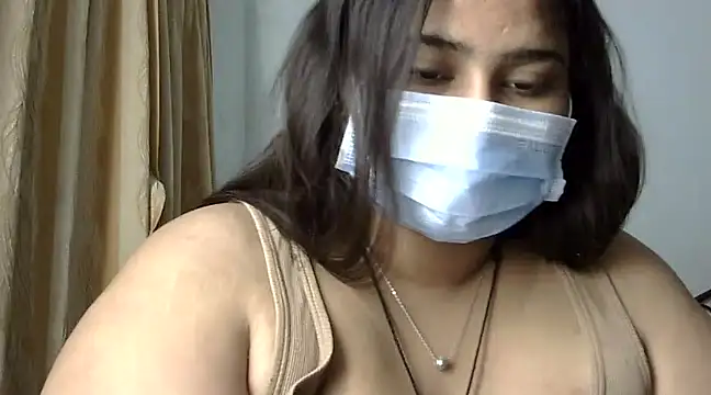 cutelady65 online show from 01-26-25, 01:47