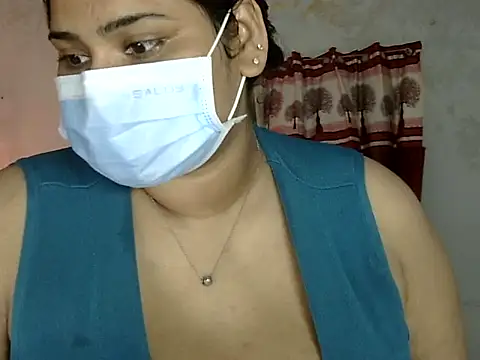 cutelady65 online show from 09-20-25, 03:13