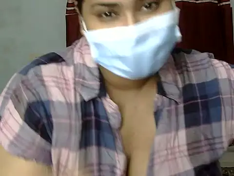 cutelady65 online show from 09-30-25, 04:01