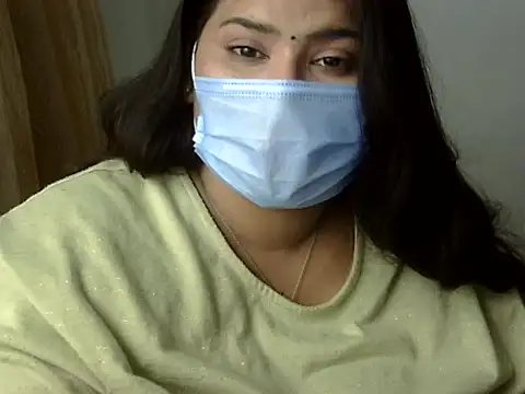 cutelady65 online show from 03-07-26, 06:16