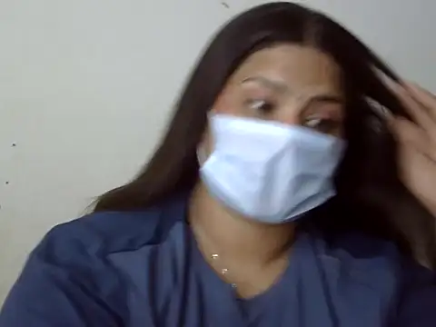 Snapshot of cutelady65 chatting on 04-12-26, 11:04 cutelady65 online show from 04-12-26, 11:04