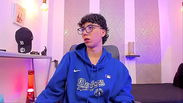 Nikolay Gregori online show from 09-26-25, 04:16