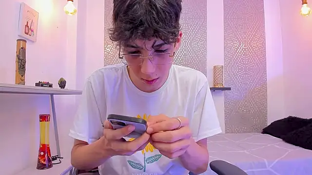 Nikolay Gregori online show from 11-11-25, 04:23