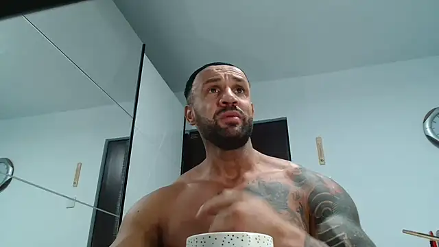 Magnificmuscles89 online show from 03-02-26, 12:23