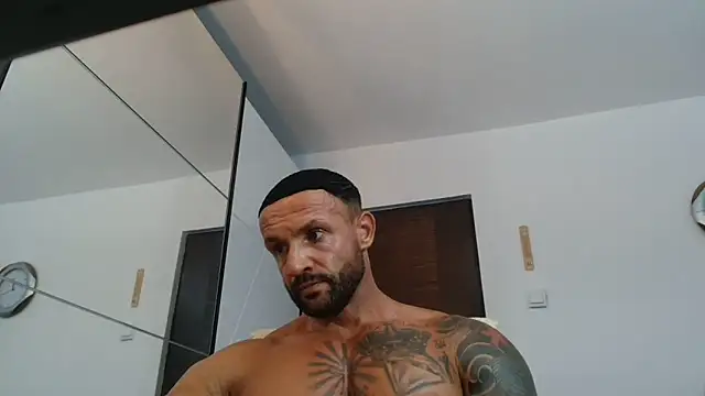 Magnificmuscles89 online show from 06-29-26, 09:26