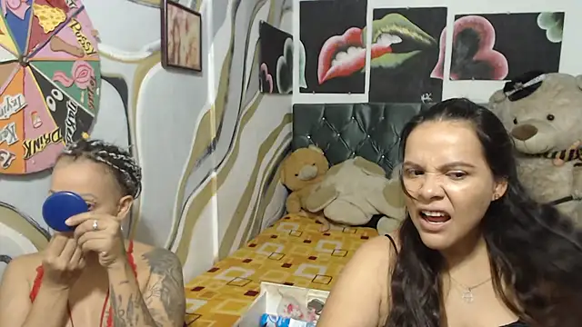 manzanahot9 online show from 11-19-25, 10:48