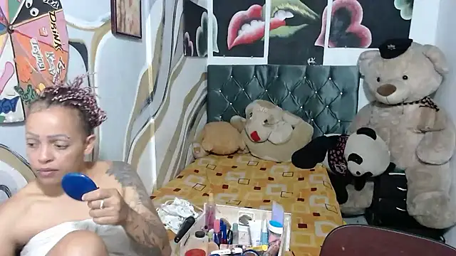 manzanahot9 online show from 01-08-26, 07:27