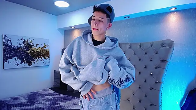 MaikCarver online show from 01-13-26, 04:07