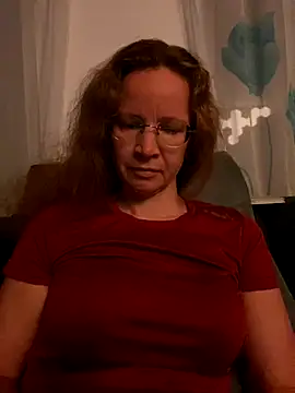 AnnikaRose online show from 11-25-25, 07:08