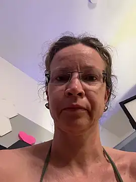 Snapshot of AnnikaRose chatting on 06-30-26, 02:45 AnnikaRose online show from 06-30-26, 02:45