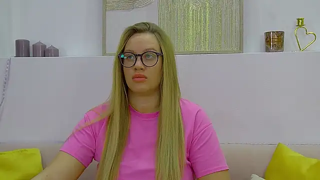 MariaNeumann online show from 02-25-25, 07:31