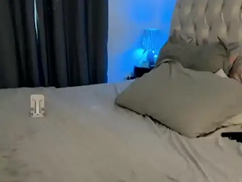 HotRuiva online show from 03-04-26, 08:48