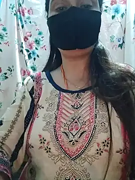 Aishwaryaa 69 online show from 10-14-25, 02:45