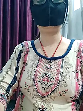 Aishwaryaa 69 online show from 03-13-26, 10:55