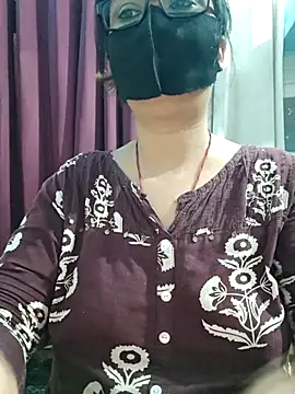 Snapshot of Aishwaryaa_69 chatting on 07-14-26, 02:49 Aishwaryaa 69 online show from 07-14-26, 02:49