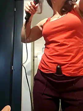 Kitty Doll69 online show from 02-20-25, 09:44