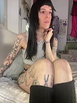 giuli zerozero online show from 02-10-26, 11:36