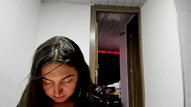 Sweet-Suck69 online show from 01-24-25, 04:37