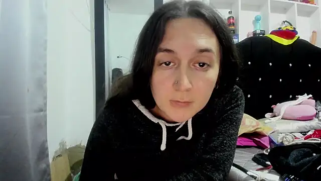 Sweet-Suck69 online show from 03-19-26, 04:27