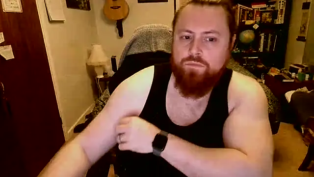 Snapshot of Hairy_Guy30 chatting on 03-05-26, 08:27 Hairy Guy30 online show from 03-05-26, 08:27