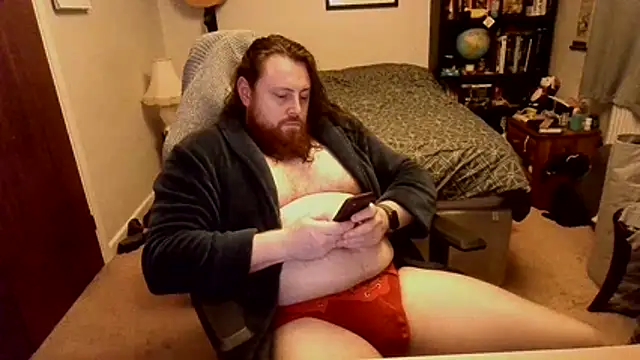Snapshot of Hairy_Guy30 chatting on 03-11-26, 12:27 Hairy Guy30 online show from 03-11-26, 12:27