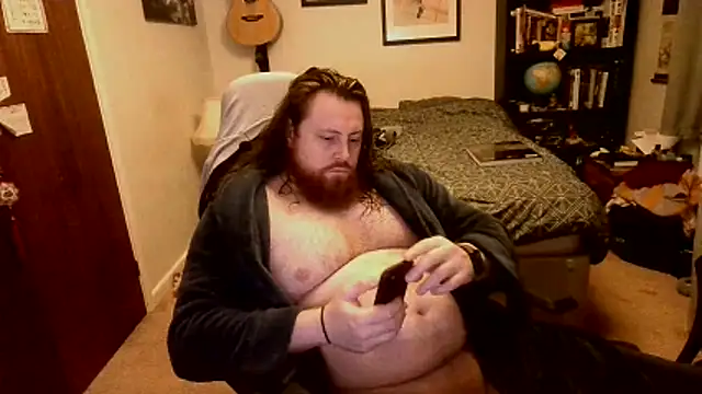 Snapshot of Hairy_Guy30 chatting on 03-25-26, 12:16 Hairy Guy30 online show from 03-25-26, 12:16