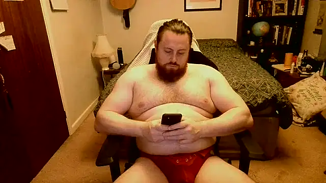 Snapshot of Hairy_Guy30 chatting on 05-11-26, 10:40 Hairy Guy30 online show from 05-11-26, 10:40