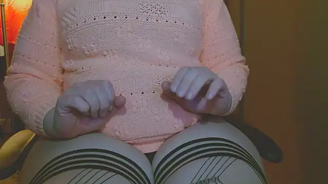 Snapshot of cosmicjones chatting on 03-21-25, 09:56 cosmicjones online show from 03-21-25, 09:56