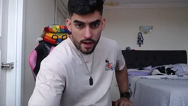 Jackyrose online show from 10-22-25, 04:40