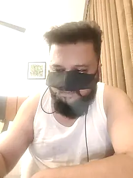 Hunk-Hand6 online show from 02-21-26, 08:21