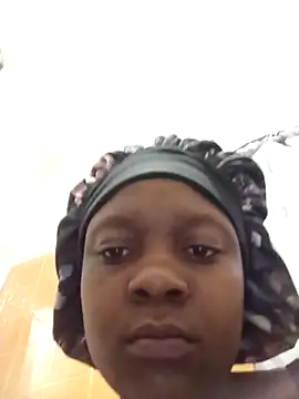 mloghyfsa online show from 12-02-25, 05:46