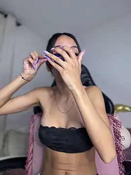 Miaa love6969 online show from 04-13-26, 11:43