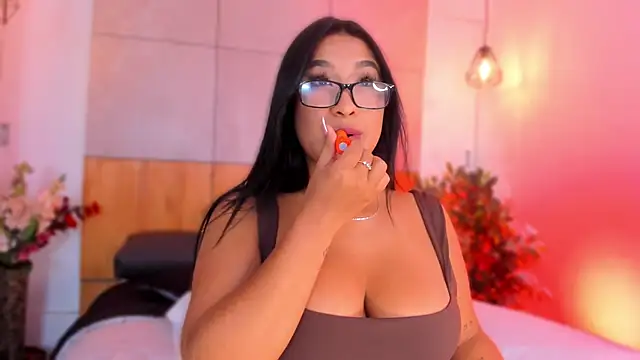 BellaHarllow online show from 03-25-26, 10:16