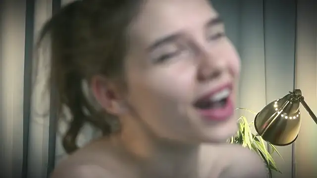 Elation Evy online show from 04-15-26, 07:58