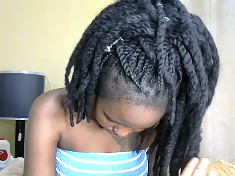 Snapshot of Kasweet_Lee chatting on 06-23-26, 03:37 Kasweet Lee online show from 06-23-26, 03:37