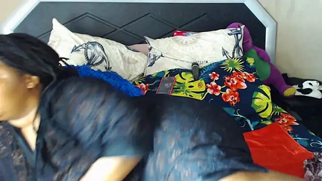 Bulkyyass online show from 10-15-25, 05:29