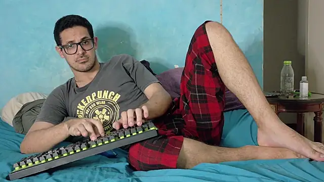 Morpheus-the-oniro online show from 04-17-26, 10:24