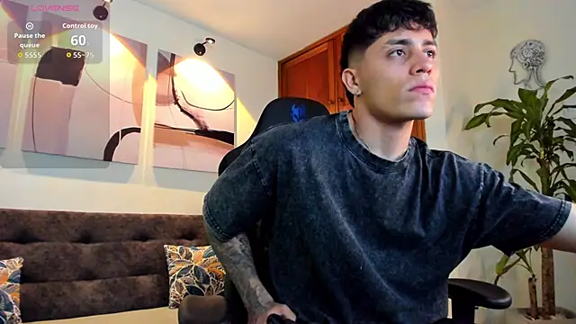  joansoto online show from 11-03-25, 06:53