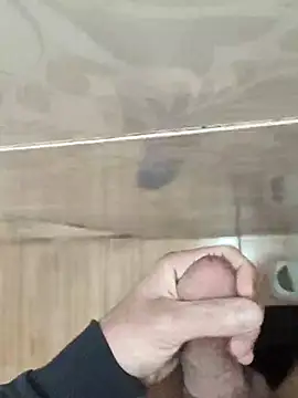 ssikerek23 online show from 11-01-25, 01:07