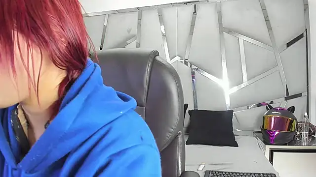 Catherinee69 x online show from 01-12-26, 04:07