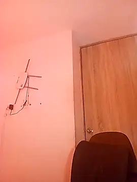 Snapshot of FREYJA- chatting on 02-24-25, 09:09 FREYJA- online show from 02-24-25, 09:09