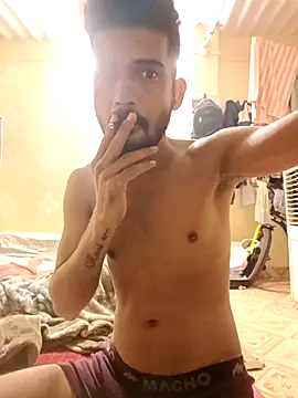 Snapshot of saggy1218 chatting on 11-02-25, 09:17 saggy1218 online show from 11-02-25, 09:17