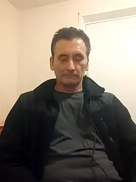 Snapshot of Viause_Kentauelle chatting on 01-19-25, 07:26 Viause Kentauelle online show from 01-19-25, 07:26