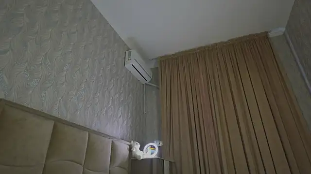 heyheyneko online show from 04-06-26, 09:43