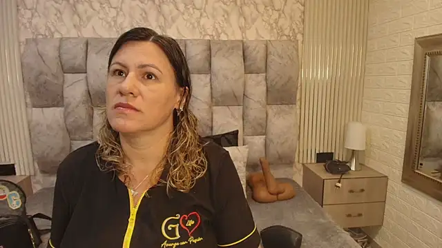 charlotte  G online show from 09-10-25, 10:48