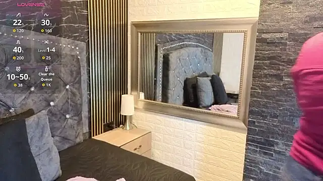 charlotte  G online show from 02-17-26, 11:29