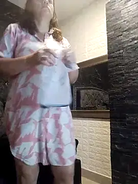 charlotte  G online show from 03-18-26, 10:18