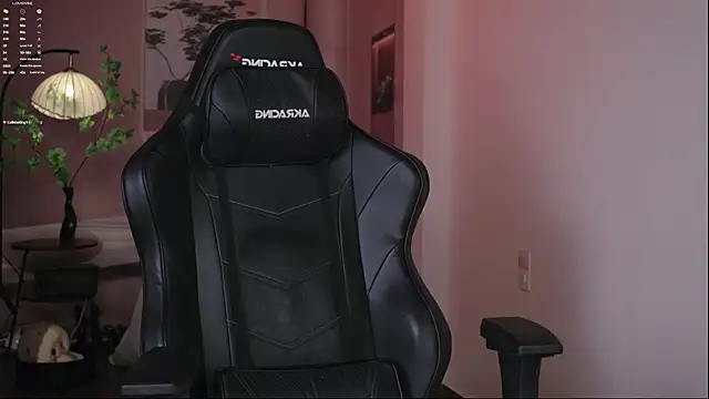 Miuzxc online show from 03-06-26, 08:33