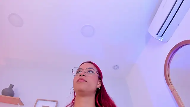 Scarlett Morgan  online show from 03-12-25, 11:33